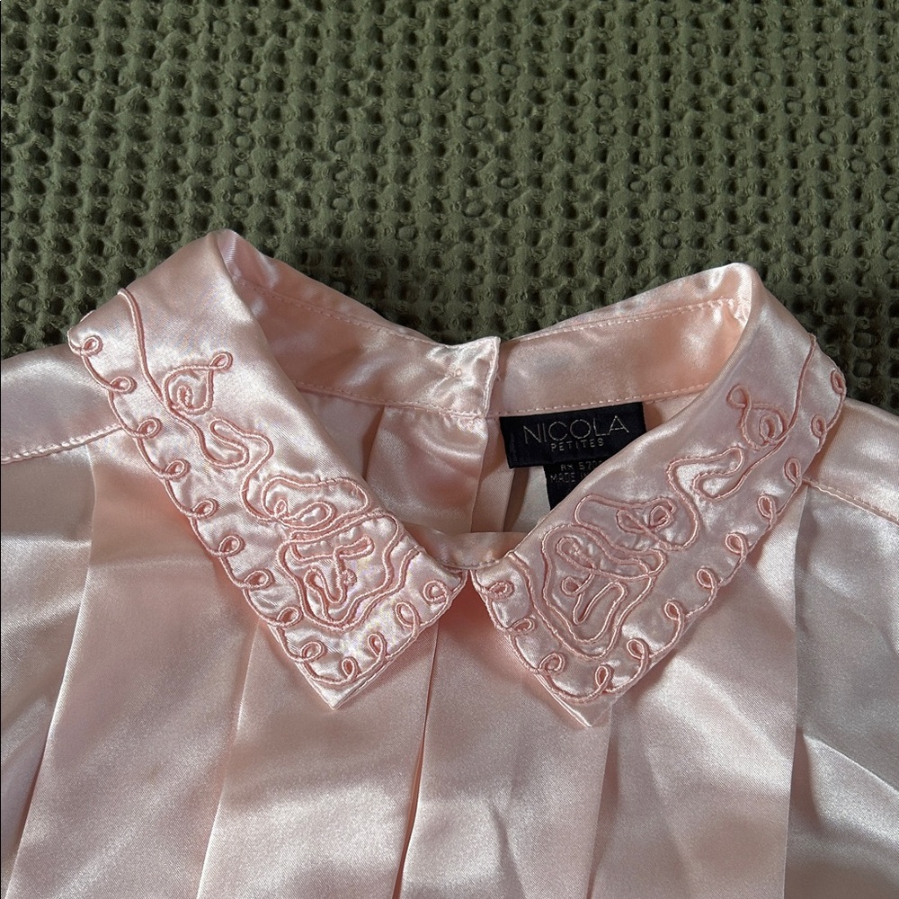 NICOLA Blush Pink Embroidered Blouse - Picture 3 of 6